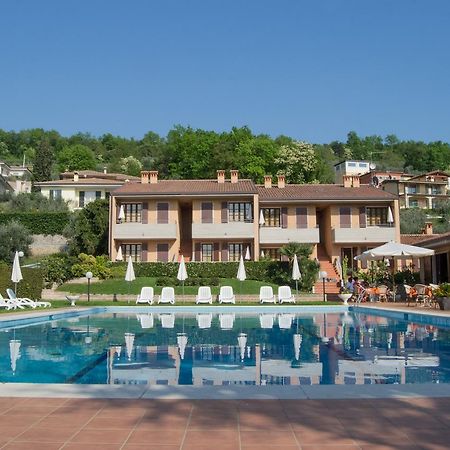Residence Liana Albisano Torri Del Benaco Dış mekan fotoğraf