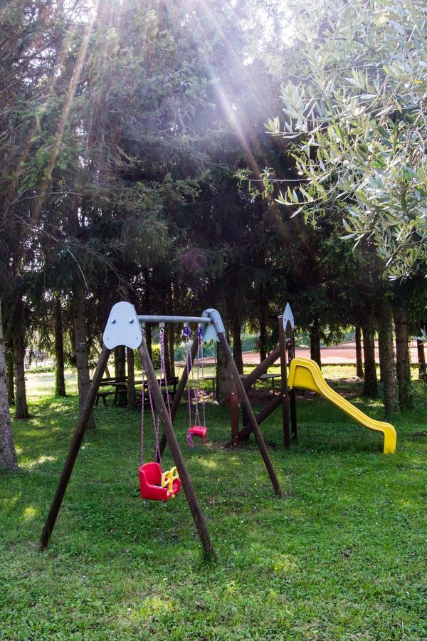 Residence Liana Albisano Torri Del Benaco Dış mekan fotoğraf