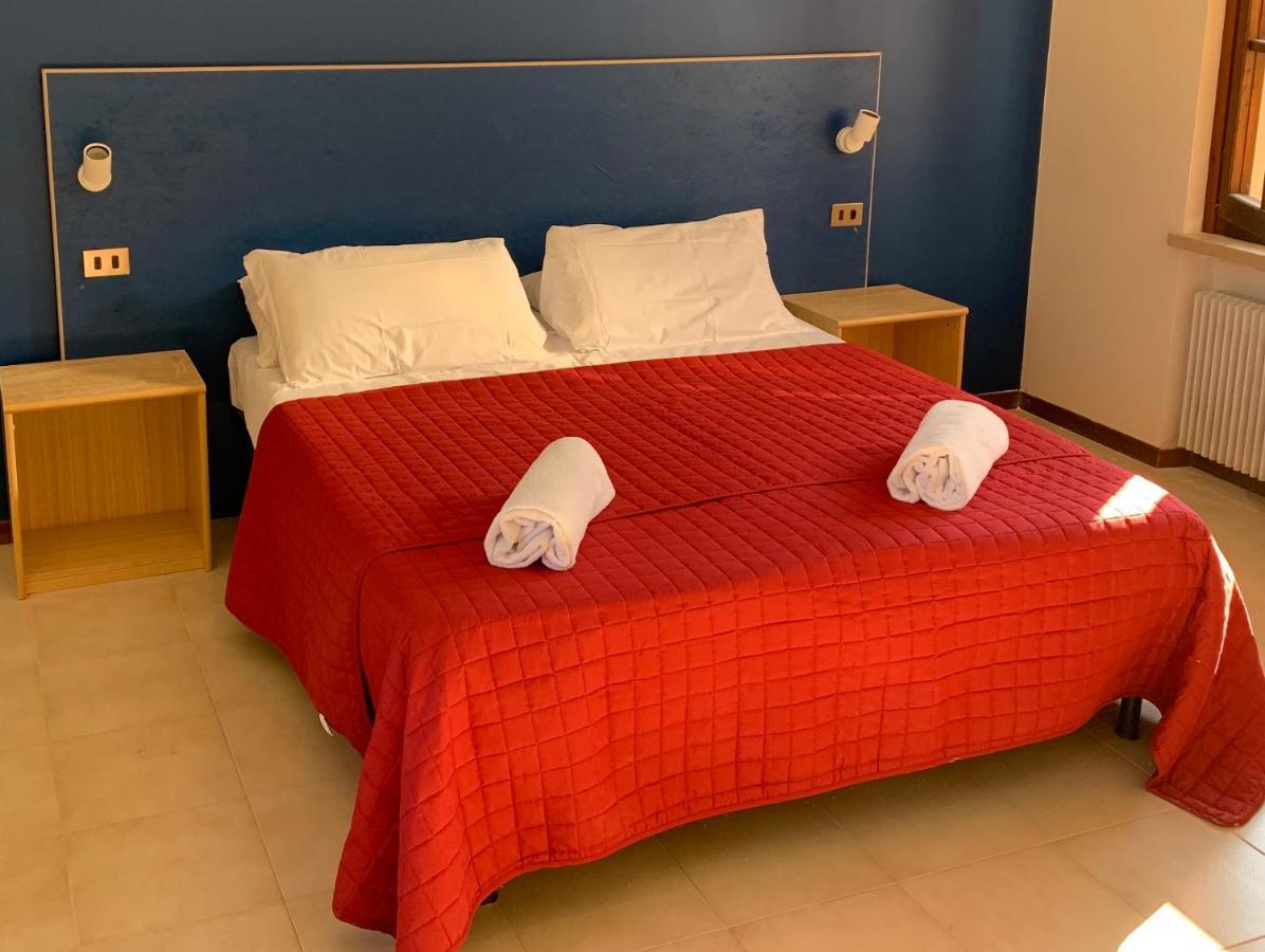 Residence Liana Albisano Torri Del Benaco Dış mekan fotoğraf