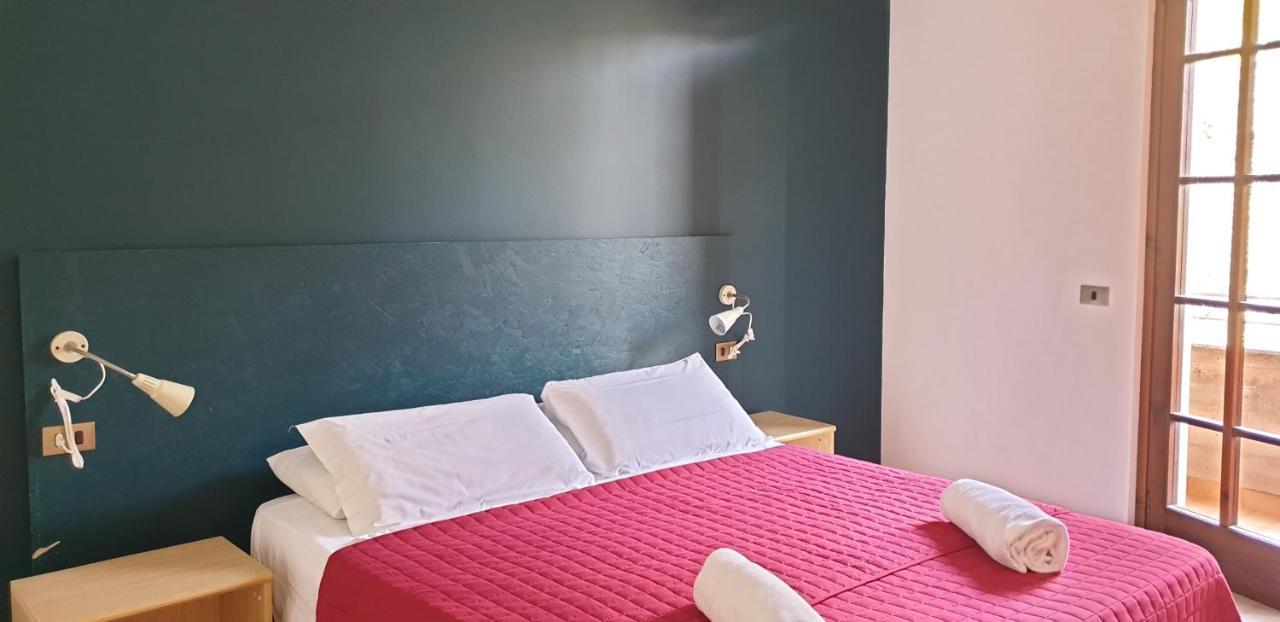 Residence Liana Albisano Torri Del Benaco Dış mekan fotoğraf
